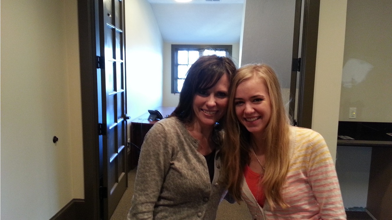 Breanna and Theresa on move in day at the new office!